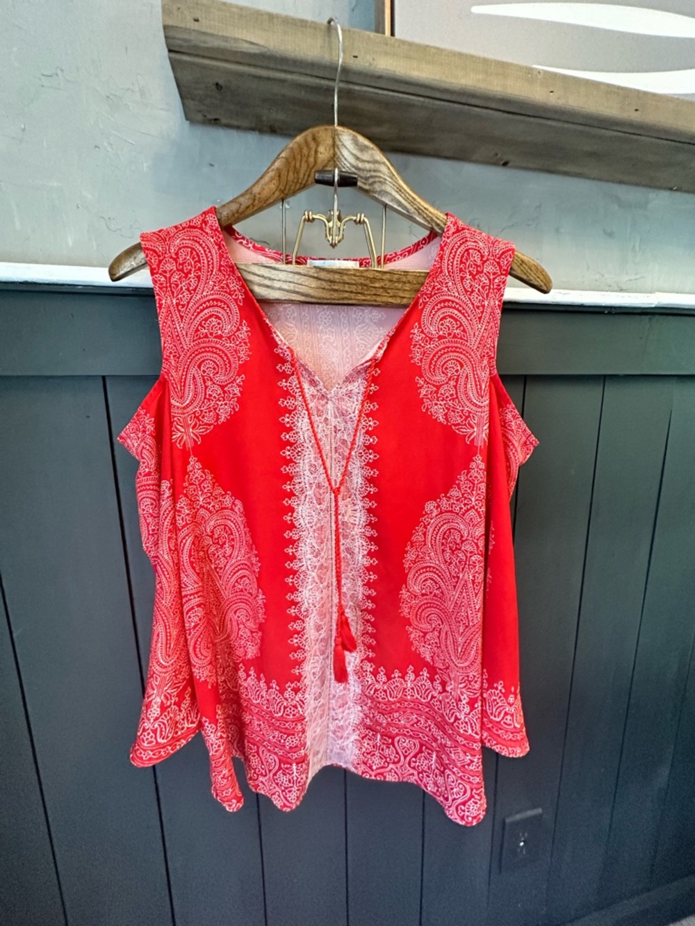 Christopher & Banks Red White Cold Shoulder Peasant Top size L